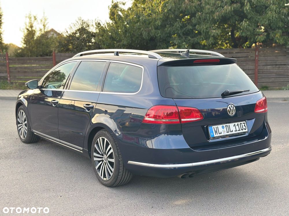 Volkswagen Passat 2.0 TDI Highline - 4