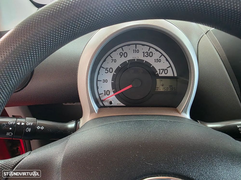 Toyota Aygo 1.0 + AC - 12