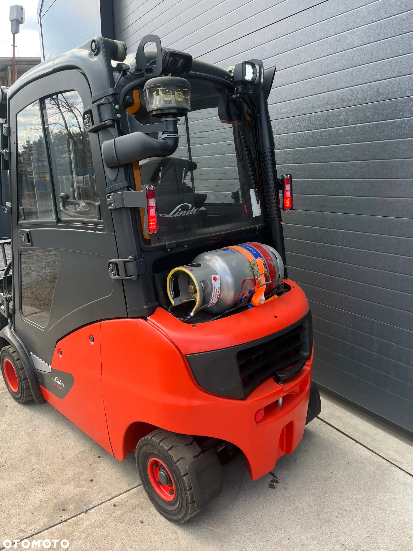 Linde H18T 391 Gaz LPG TRIPLEX Pełna kabina WAGA Pozycjoner Przesuw Oświetlenie drogowe - 9