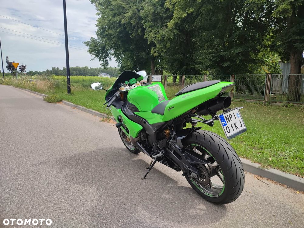 Kawasaki ZX - 3