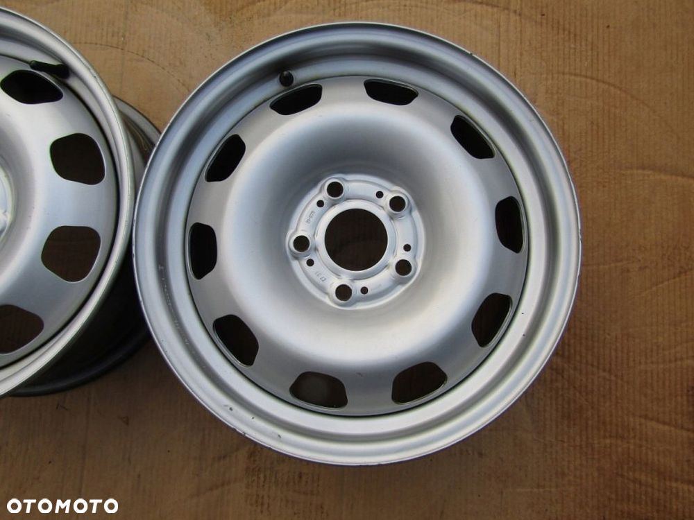 1x Felga 16 Dacia Duster OE I II / 6,5j 5x114,3 ET50 - 4
