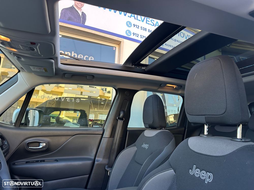 Jeep Renegade 1.3 TG 4Xe Limited - 34