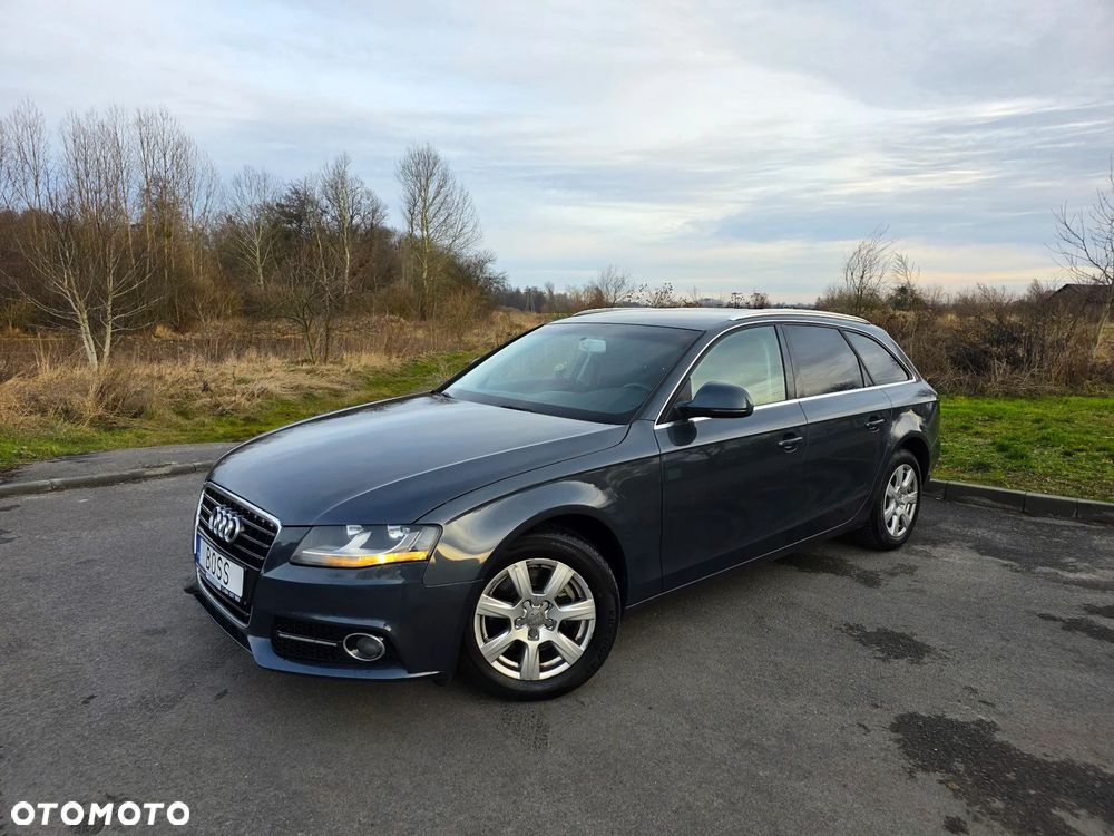 Audi A4 Avant - 1
