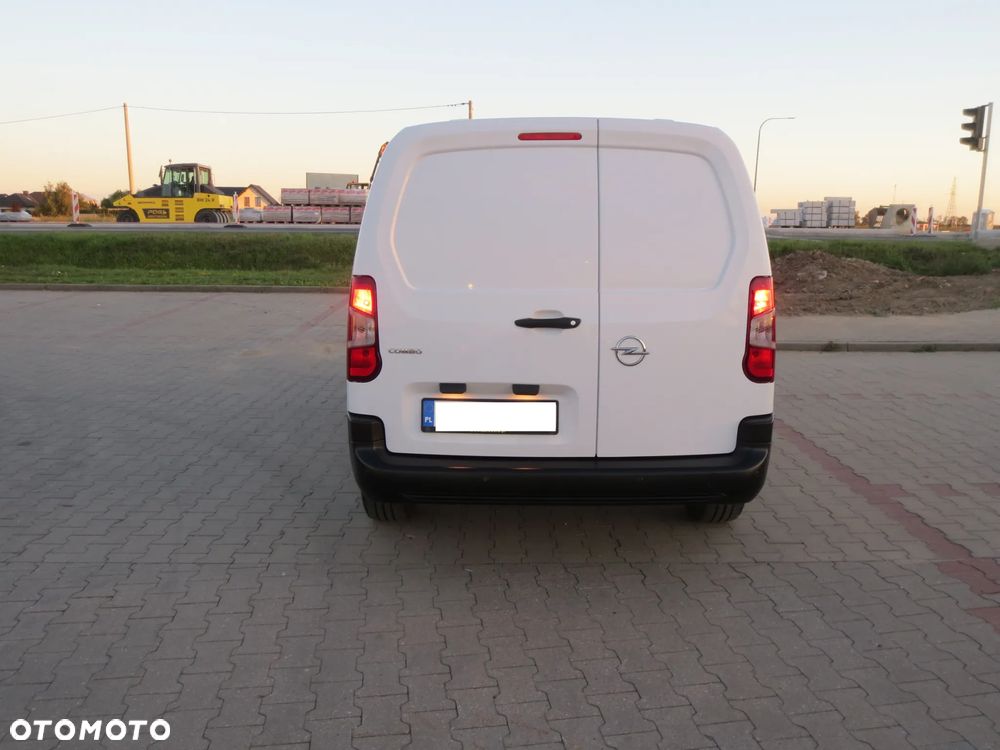 Opel COMBO SALON POLSKA ORYGINAŁ LAKIER i BARDZO NISKI PRZEBIEG  JAK NOWY - OKAZJA !!! - 6