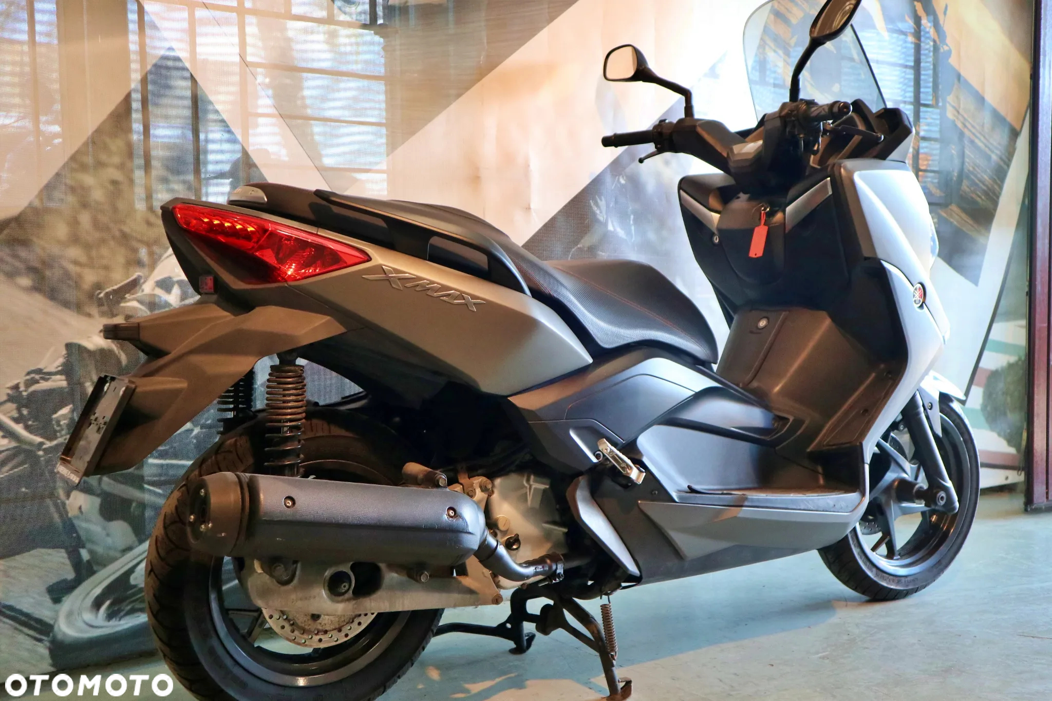 Yamaha X-max - 13