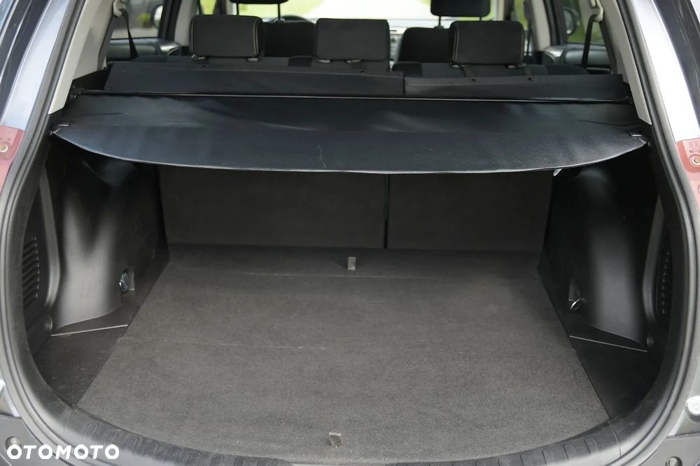 Toyota RAV4 - 21
