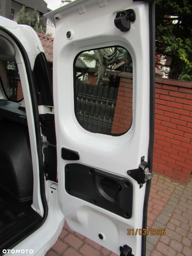 Dacia Dokker 1.5 dCi Laureate - 17