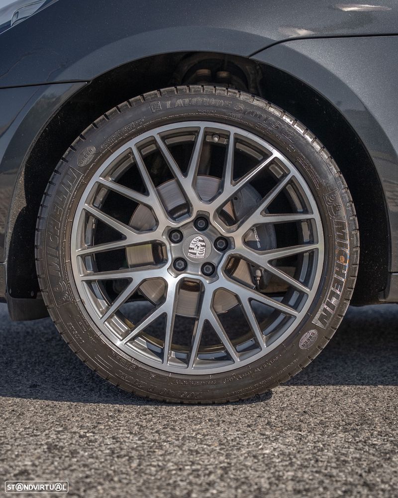 Porsche Macan - 11