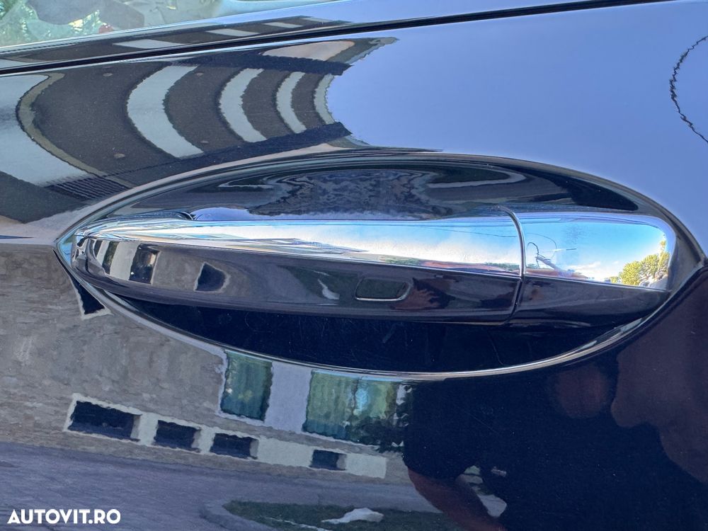 Mercedes-Benz E 220 d 4Matic 9G-TRONIC AMG Line - 28