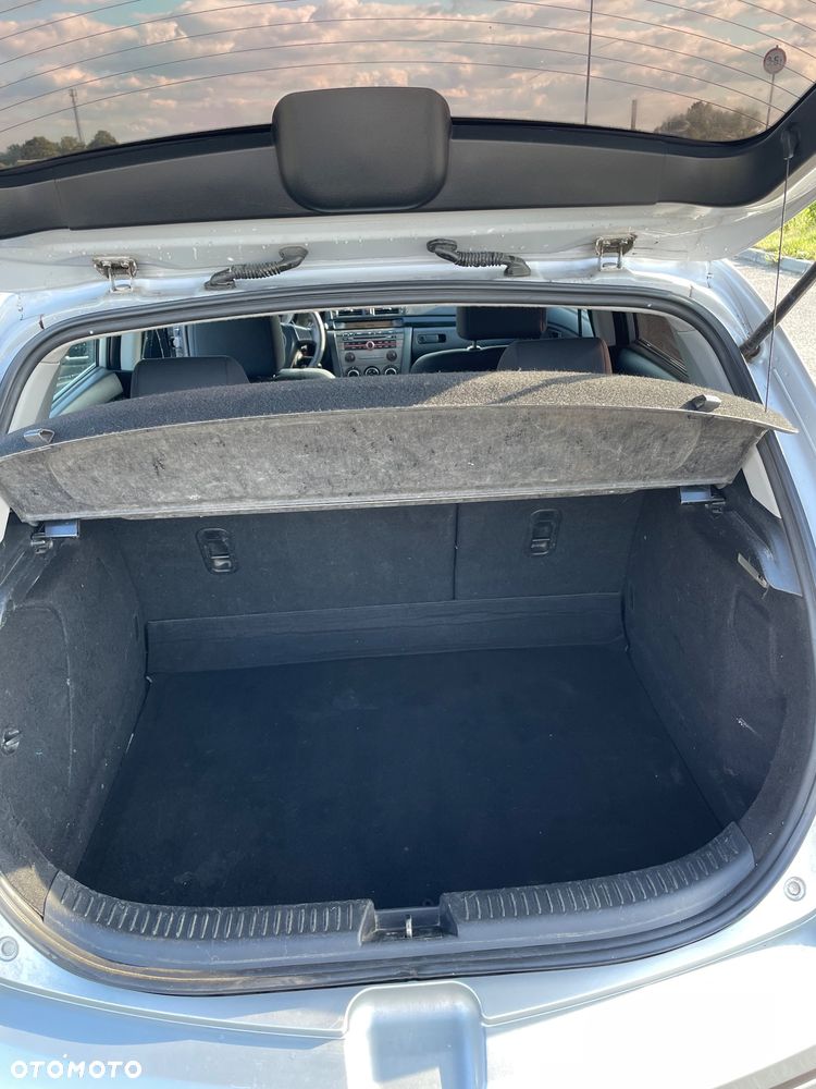 Mazda 3 1.6 Exclusive - 9