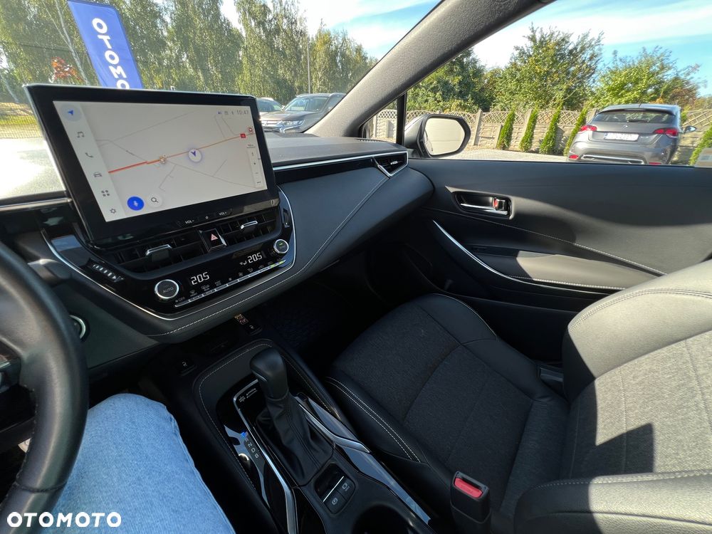 Toyota Corolla 1.8 Hybrid Style - 31