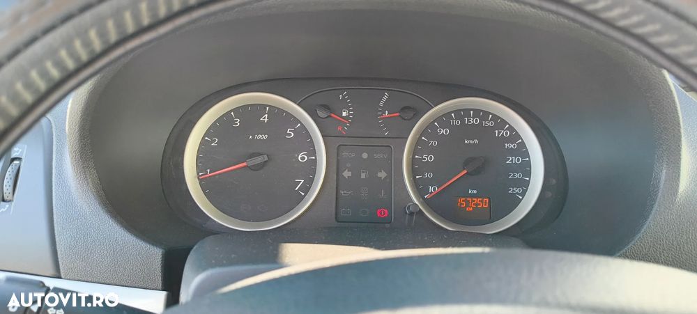 Renault Symbol 1.6 16V Collection - 5