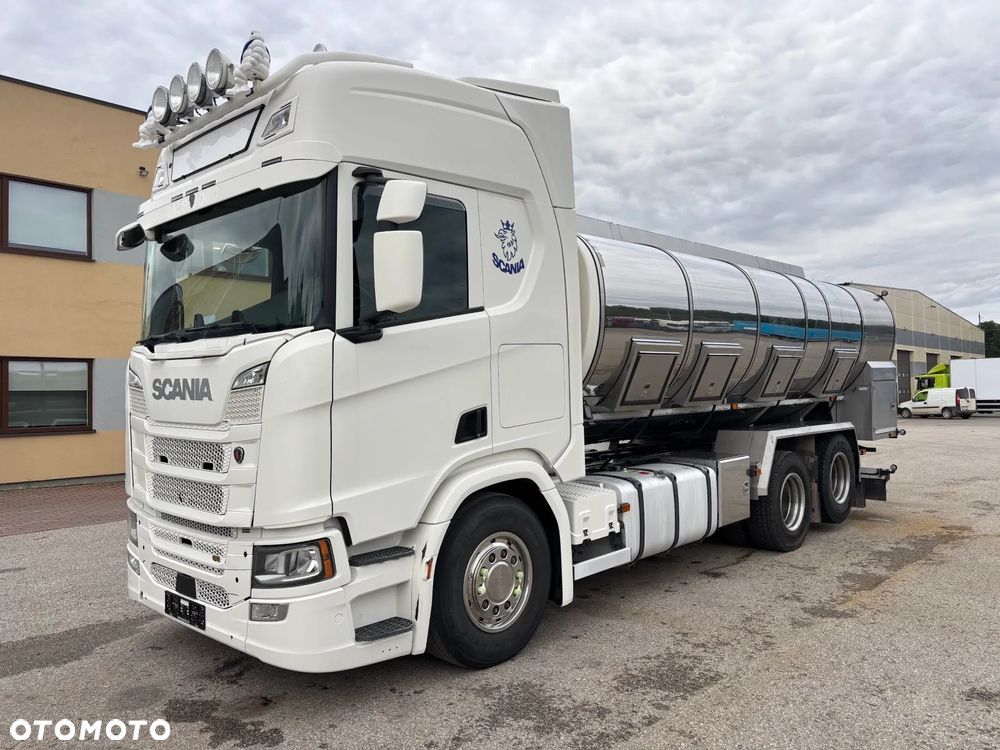 Scania R540 6x2 + Retarder + 17000L + Milk Pump - 1