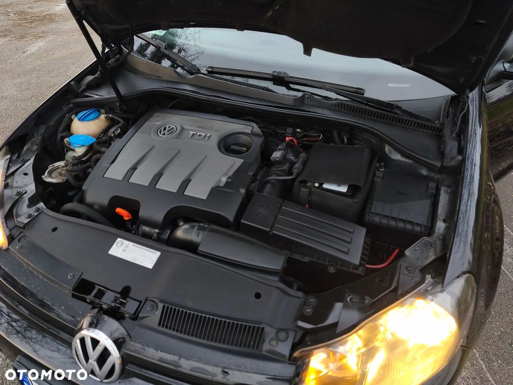 Volkswagen Golf 1.6 TDI Comfortline - 8