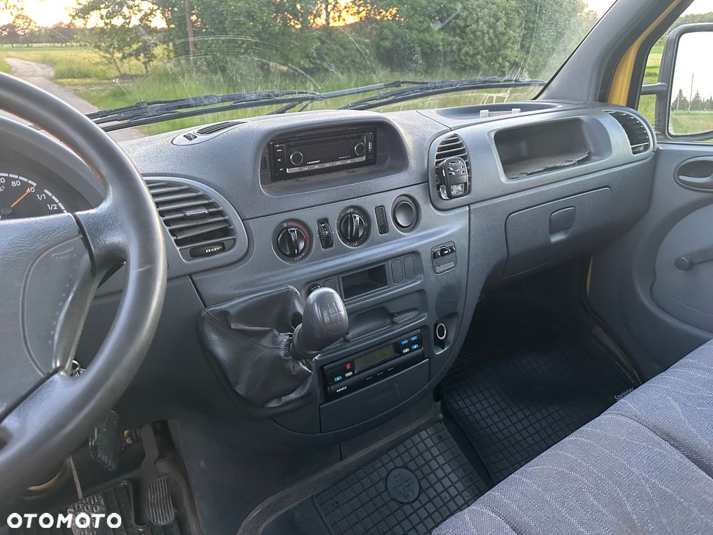 Mercedes-Benz Sprinter - 8