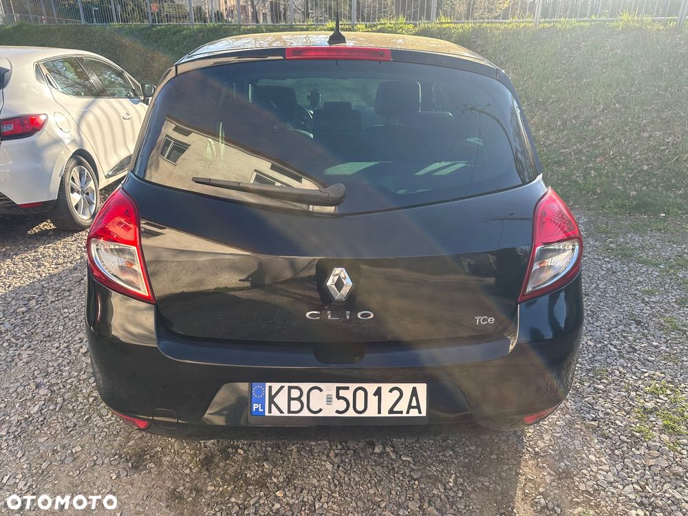 Renault Clio TCe 100 nightDay - 4