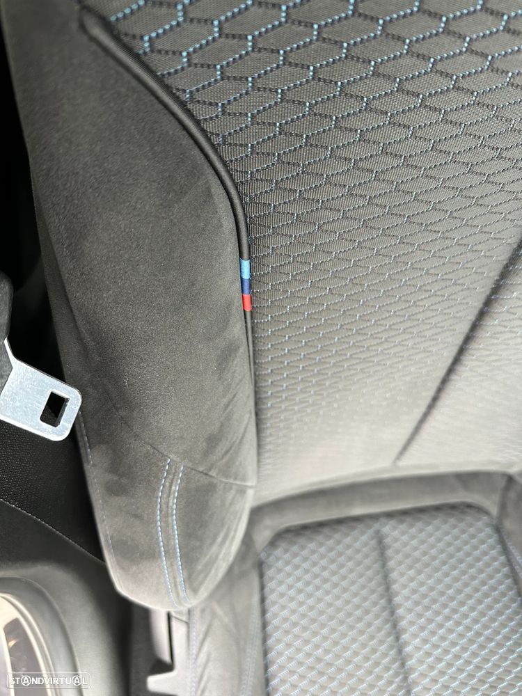 BMW 330 e iPerformance Pack M - 18