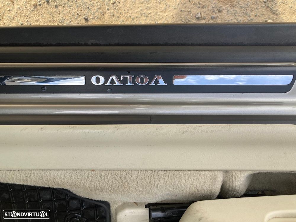 Volvo XC 70 D4 Geartronic Summum - 28