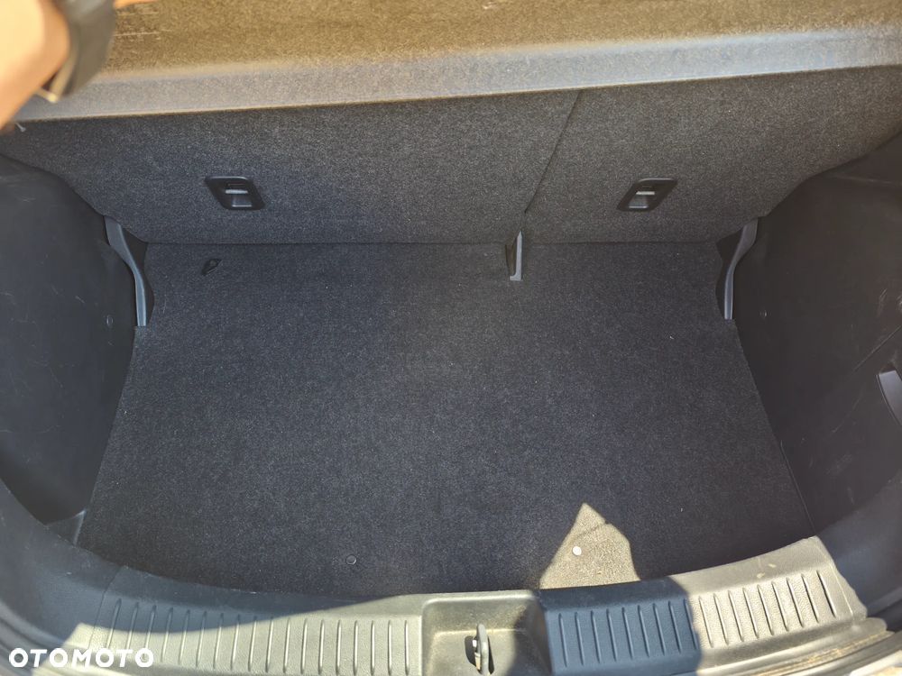 Mazda 2 1.3 Dynamic - 13