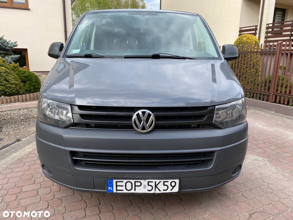 Volkswagen Transporter T5 - 2