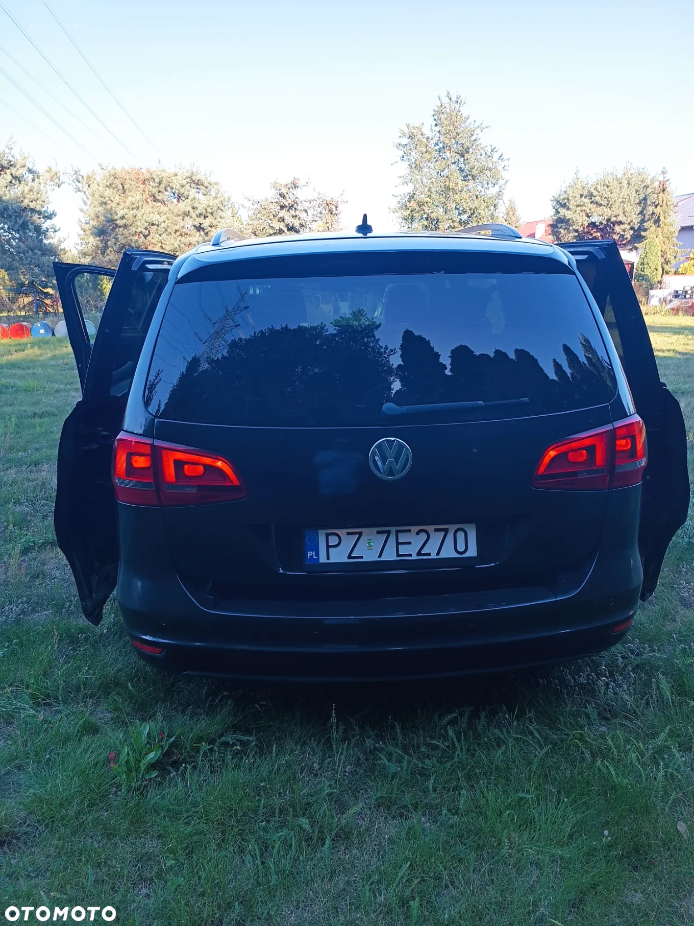 Volkswagen Sharan 2.0 TDI Comfortline DSG - 11