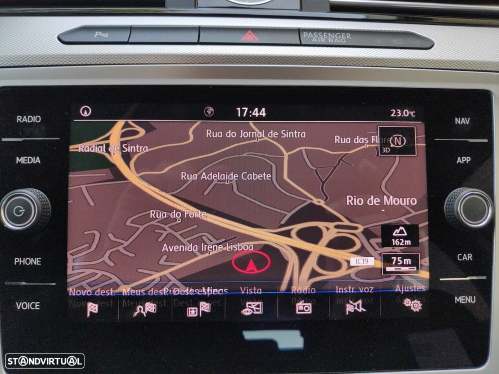 VW Passat Variant 1.6 TDI Confortline DSG - 30