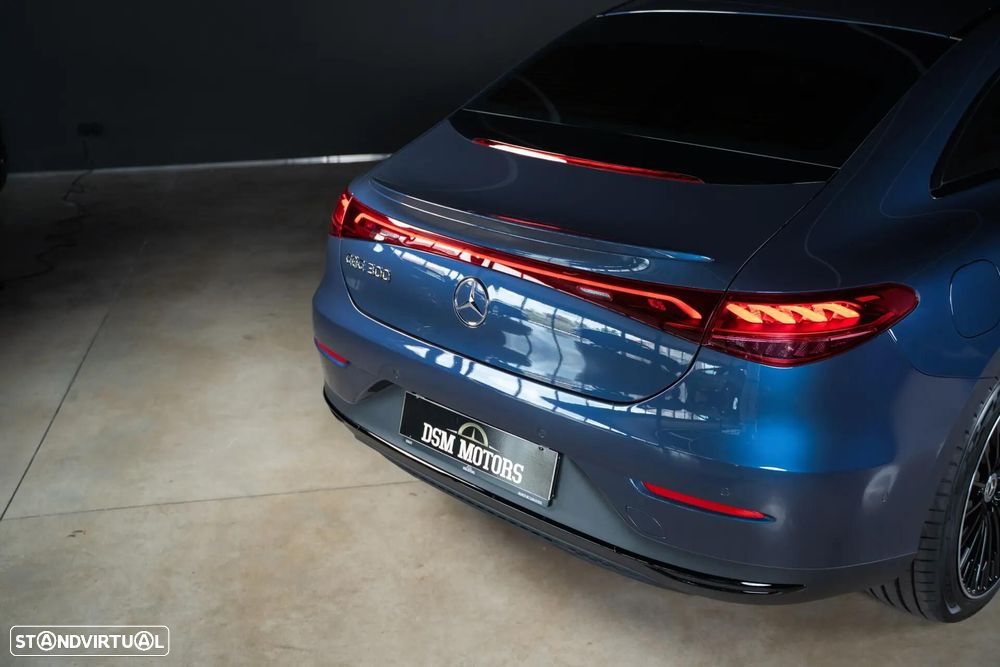 Mercedes-Benz EQE 300 Electric Art — fotografia 8
