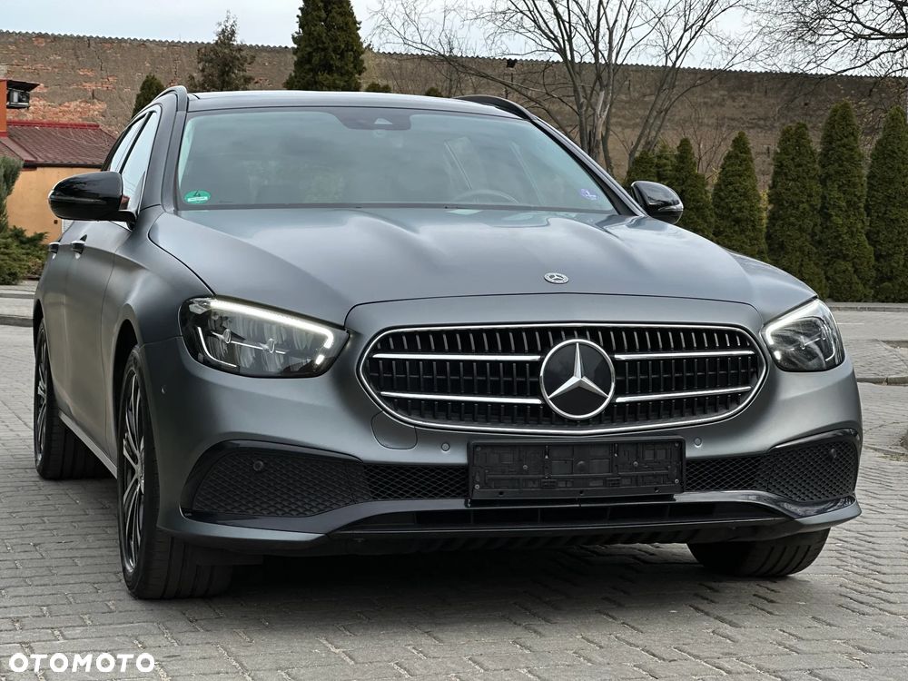 Mercedes-Benz Klasa E - 1