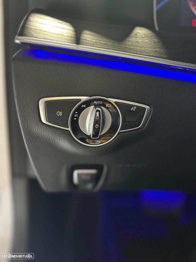 Mercedes-Benz E 200 d AMG Line - 18