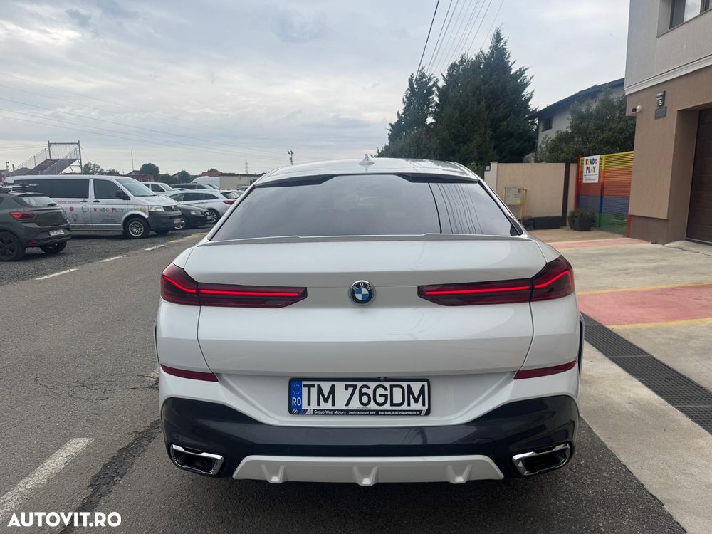 BMW X6 xDrive30d - 16