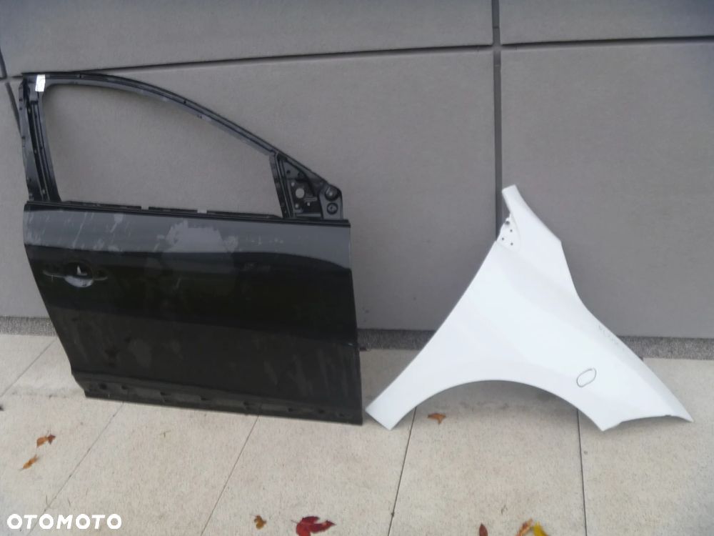 RENAULT MEGANE III DRZWI PRAWE PRZEDNIE - 6