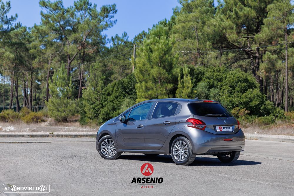 Peugeot 208 1.5 BlueHDi Signature - 10