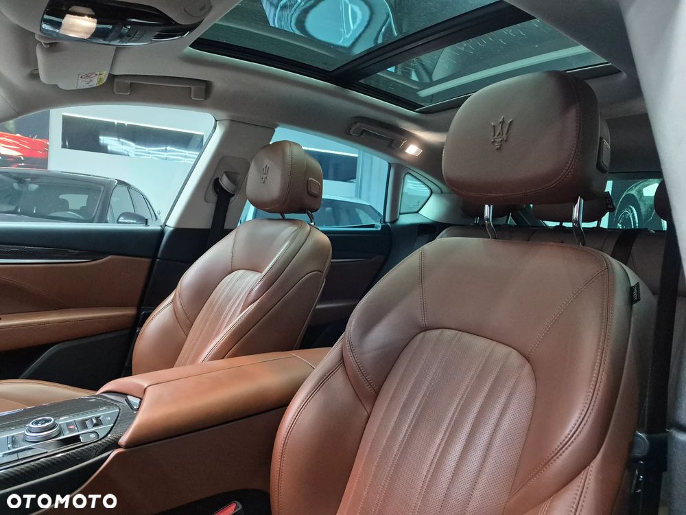 Maserati Levante Diesel Granlusso - 8