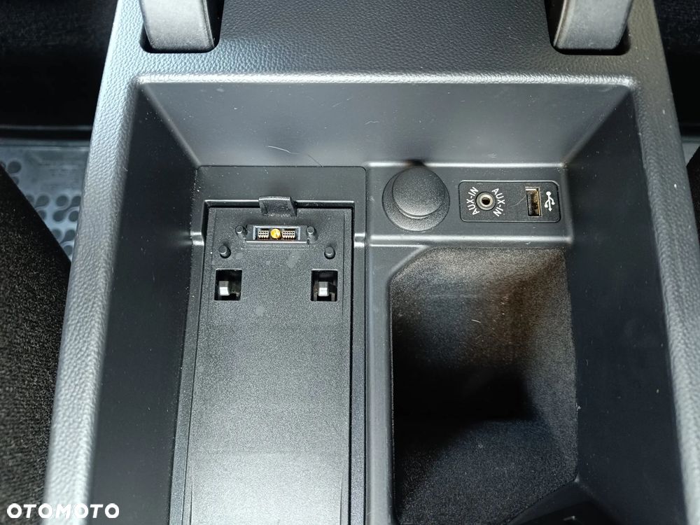 BMW Seria 3 320d Touring Sport-Aut - 30