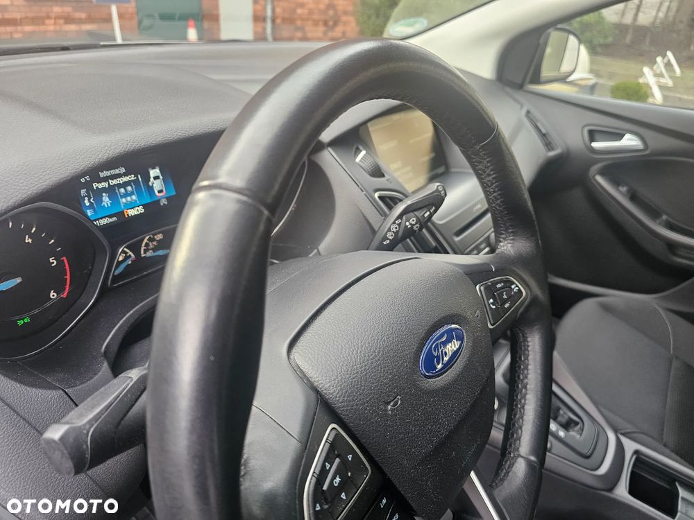 Ford Focus 1.5 TDCi DPF Start-Stopp-System Titanium - 18