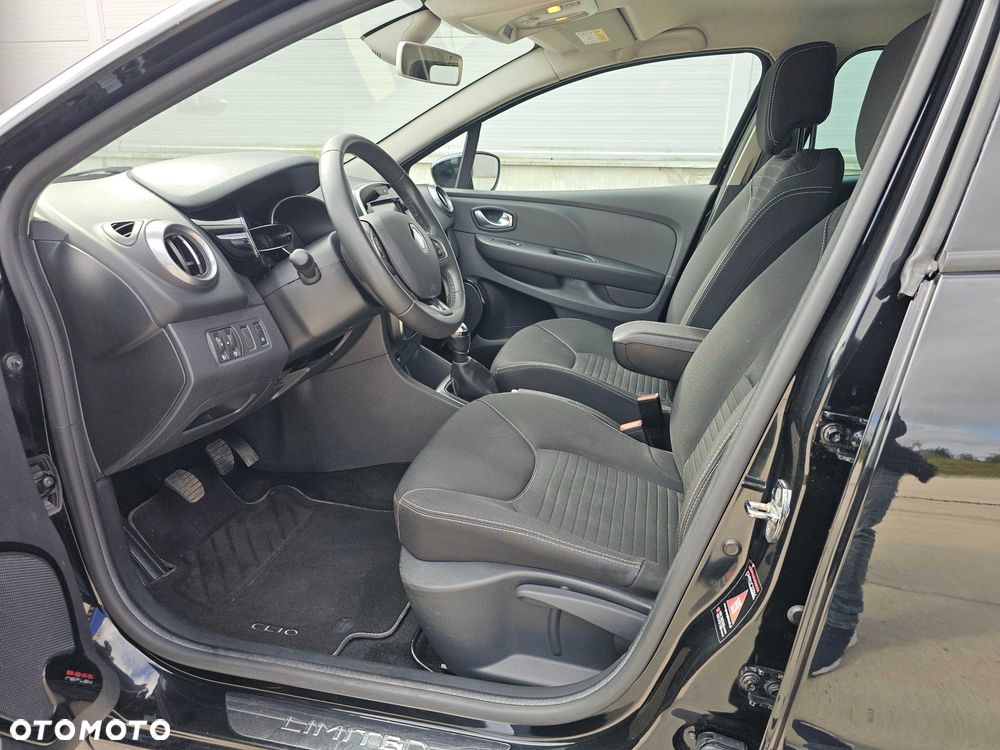 Renault Clio - 7