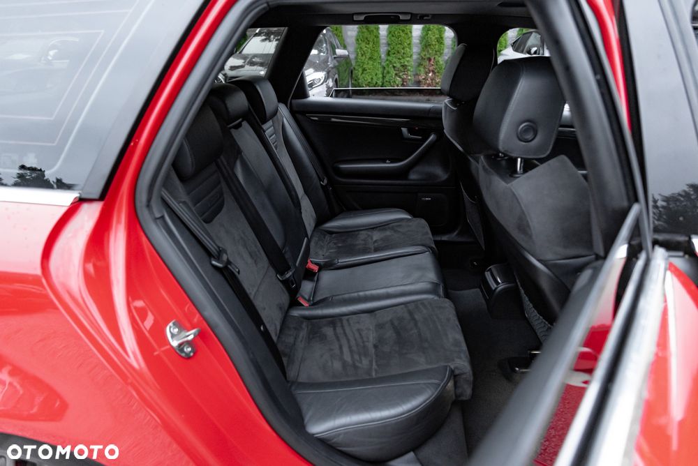 Audi S4 Avant tiptronic - 23