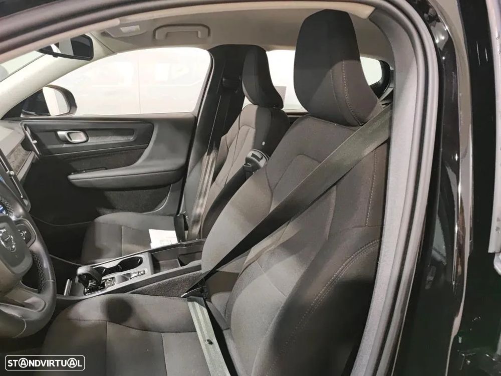 Volvo XC 40 1.5 T4 PHEV Essential - 5