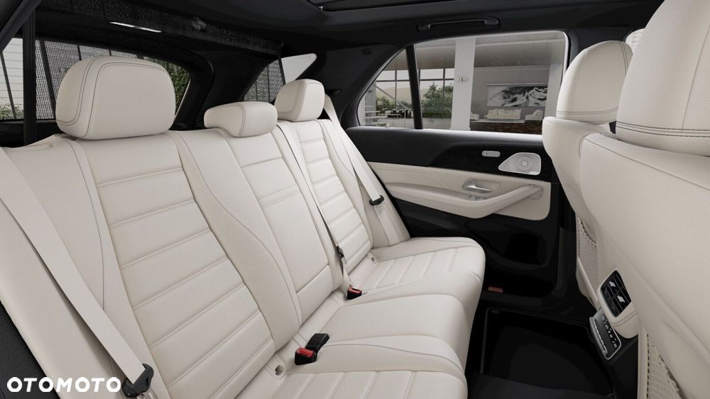 Mercedes-Benz GLE - 28