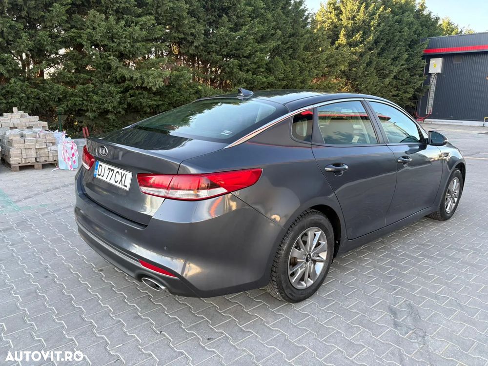 Kia Optima 1.7 DSL 6MT Classic - 7