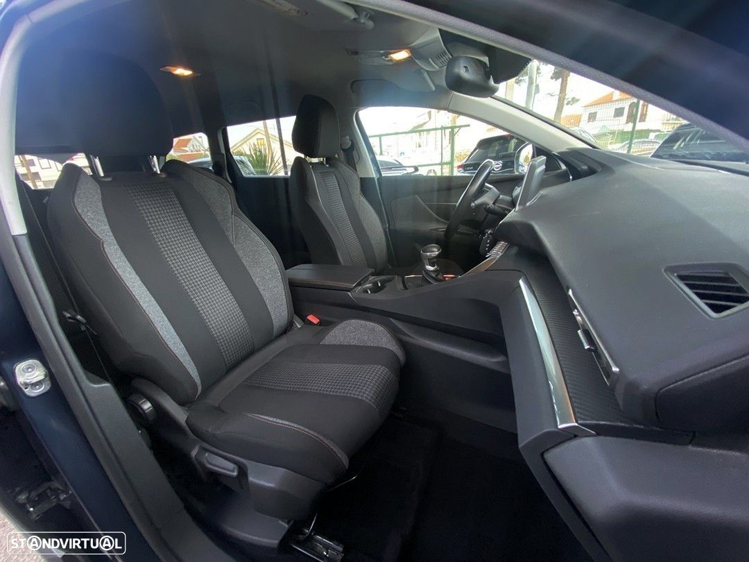 Peugeot 5008 1.5 BlueHDi Active - 5
