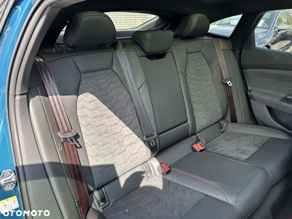 Audi A6 Sportback e-tron - 25