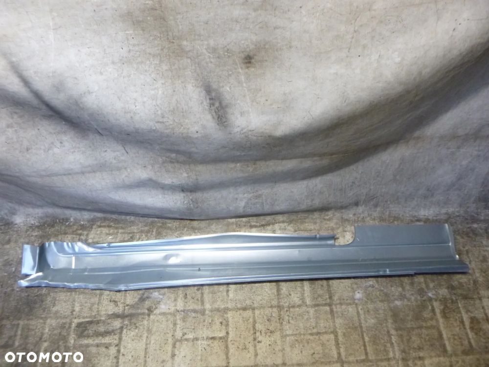 opel kadet e 3d próg prawy - 2