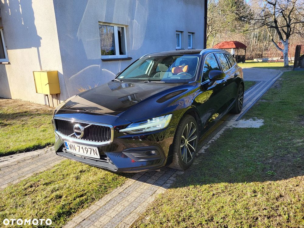 Volvo V60 B4 B Momentum Pro - 1