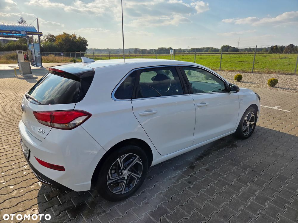 Hyundai i30 1.5 T-GDI 48V Smart DCT - 2