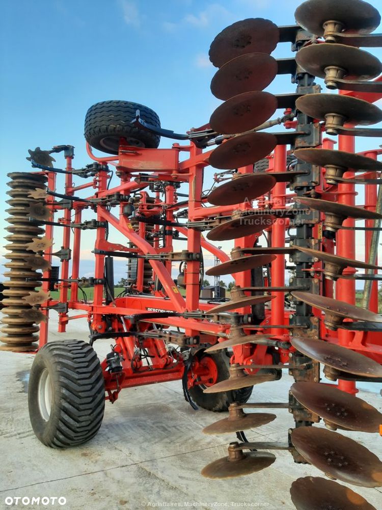 Kuhn Performer 6000 - 6