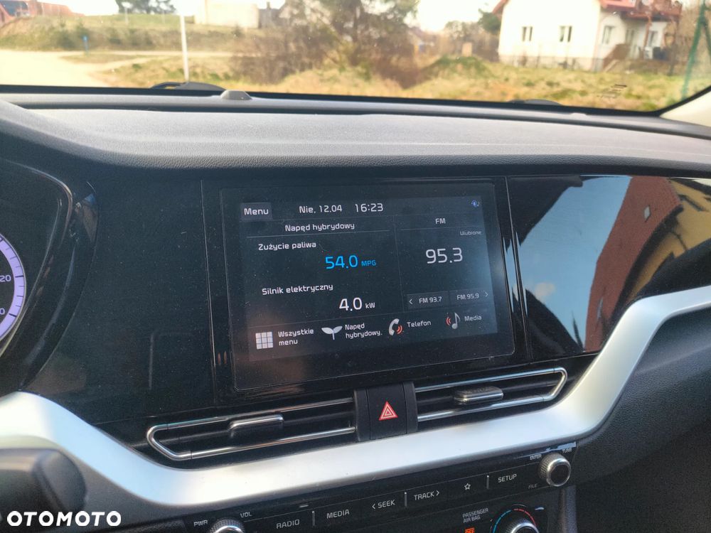 Kia Niro 1.6 GDI Hybrid L - 11