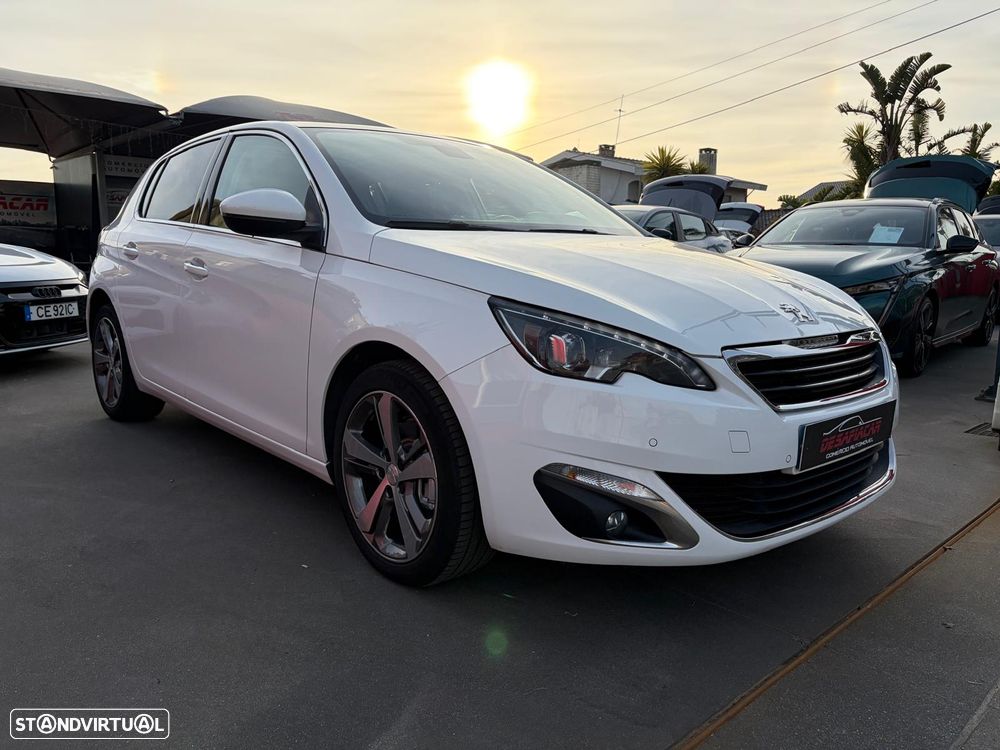 Peugeot 308 1.2 PureTech Allure J17 - 11