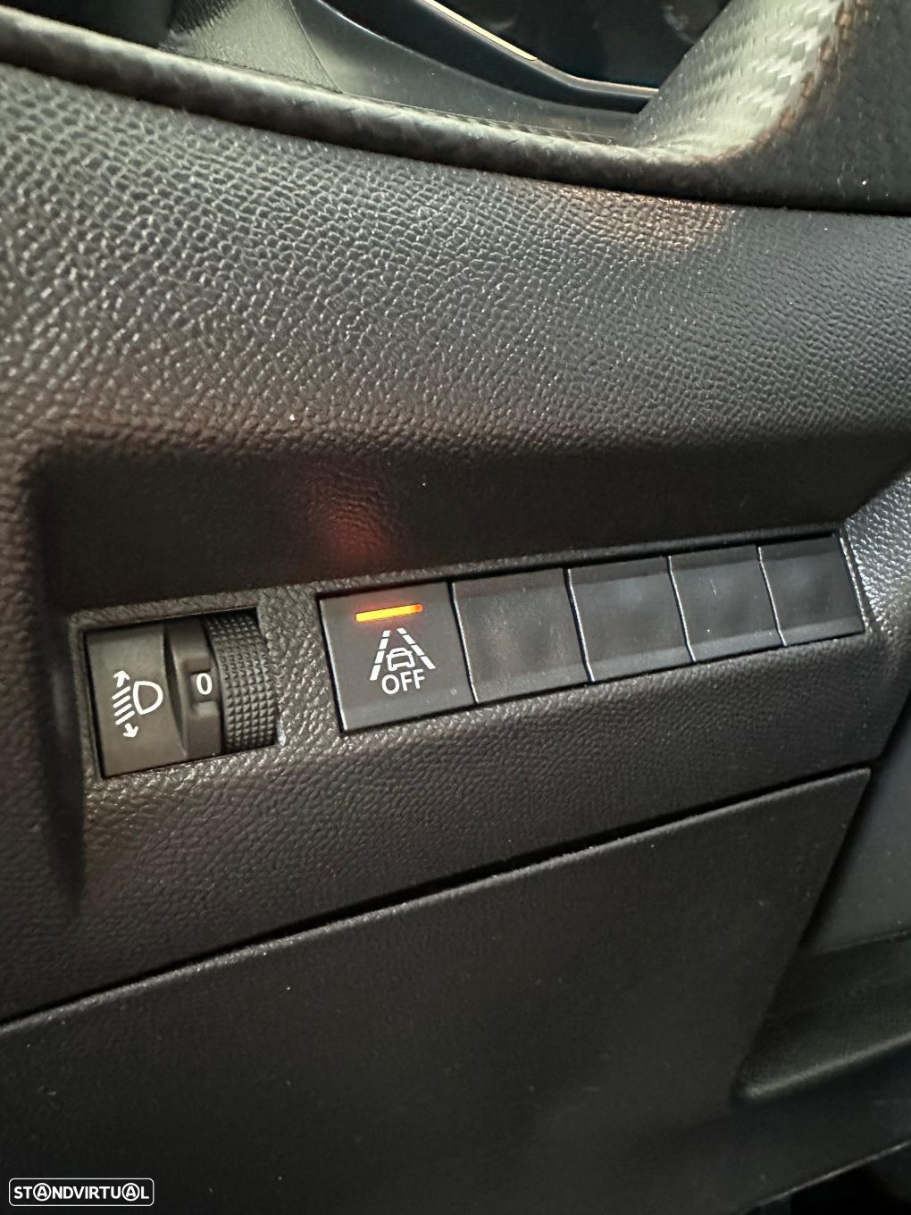 Peugeot 2008 1.2 PureTech Active Pack - 15