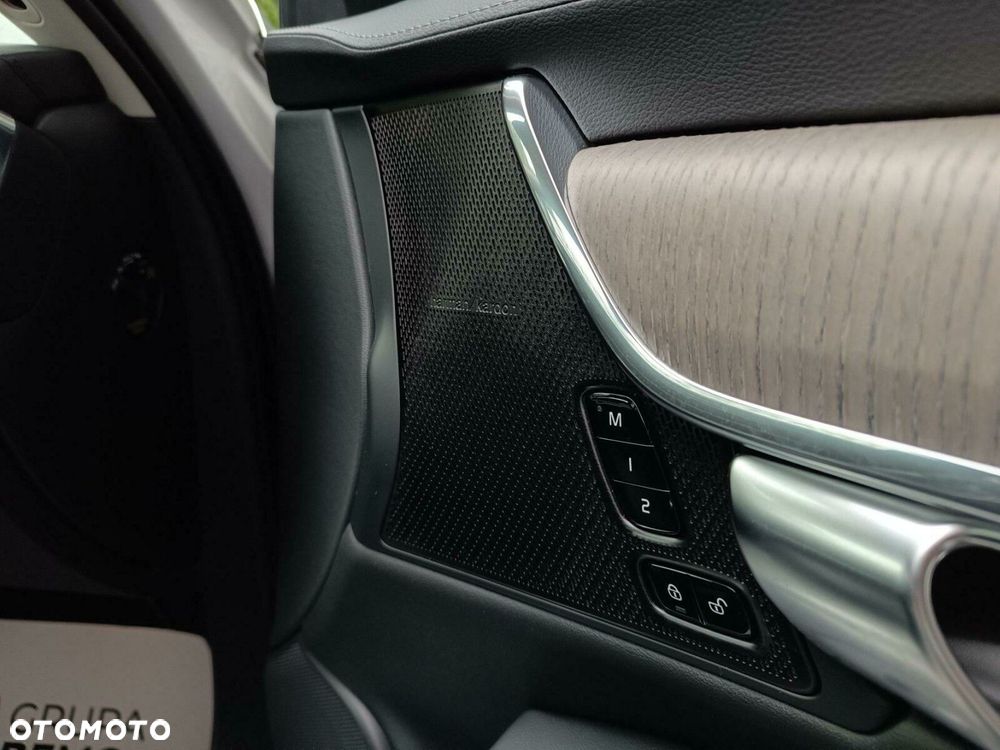 Volvo V90 Cross Country B5 D AWD Pro - 18